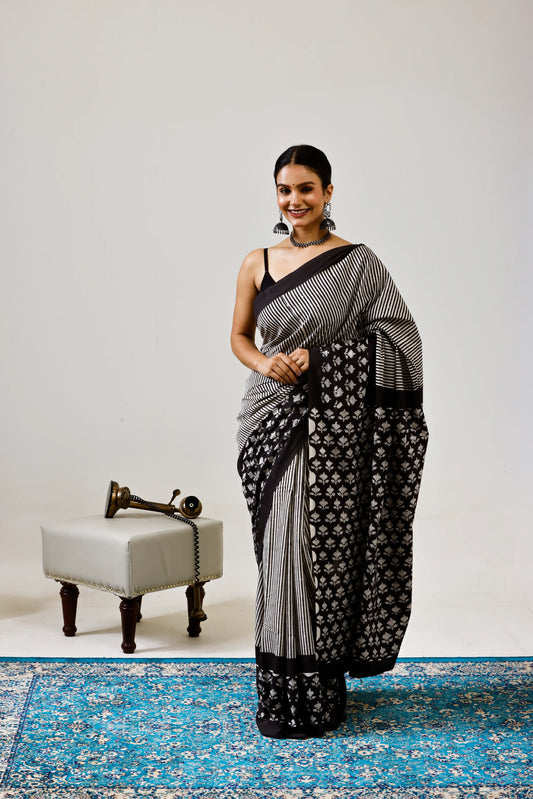 Pure Mulmul Cotton Saree | Siyah Lakeer