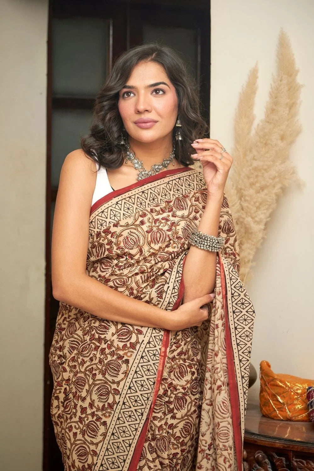 Cream mulmul cotton saree