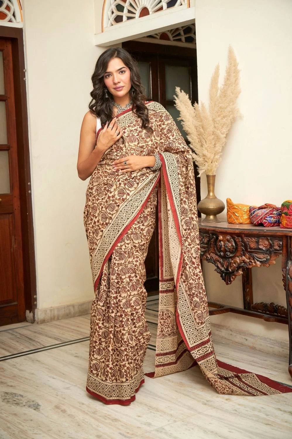 Cream mulmul cotton saree