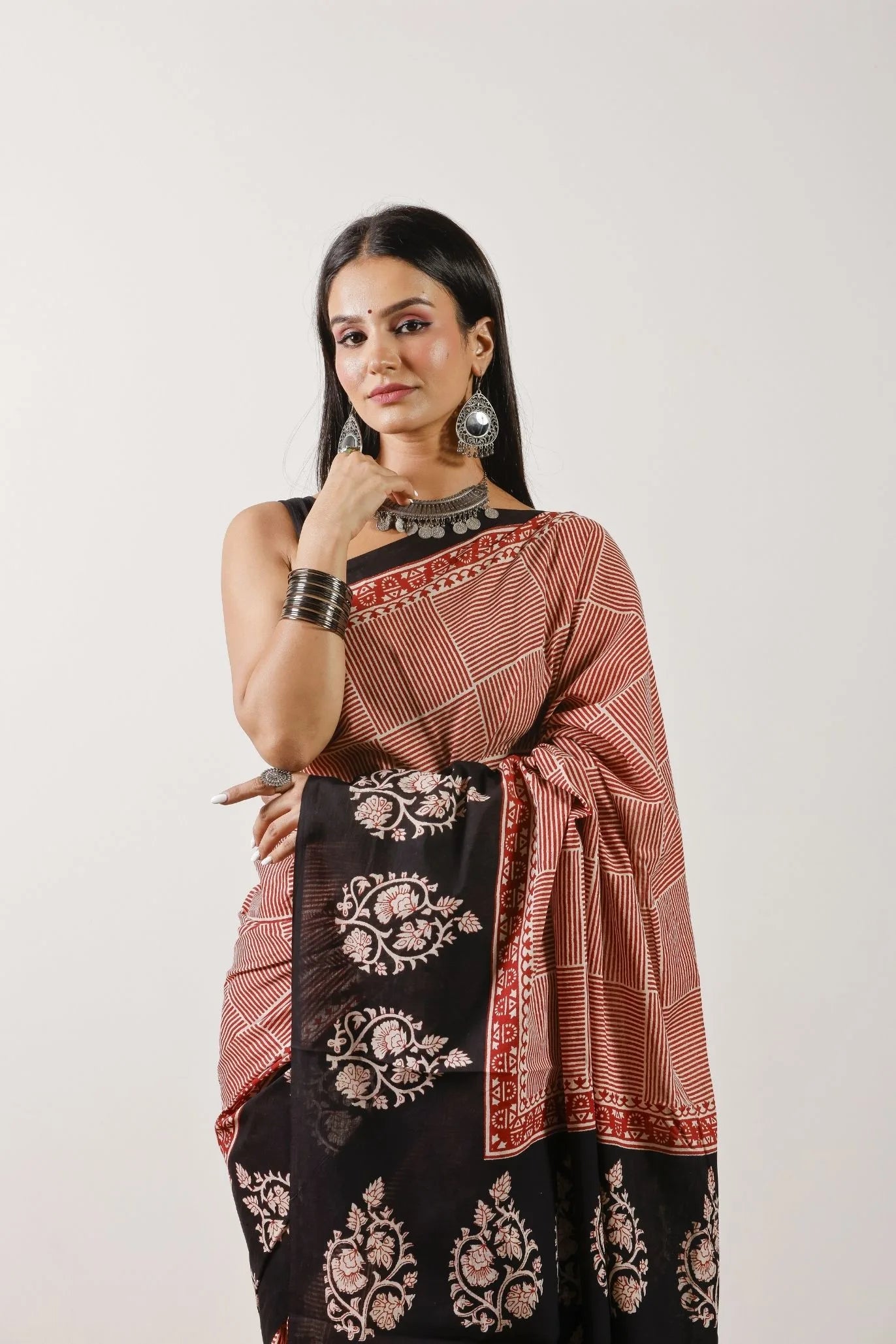 Mulmul Cotton Saree | Aarakt