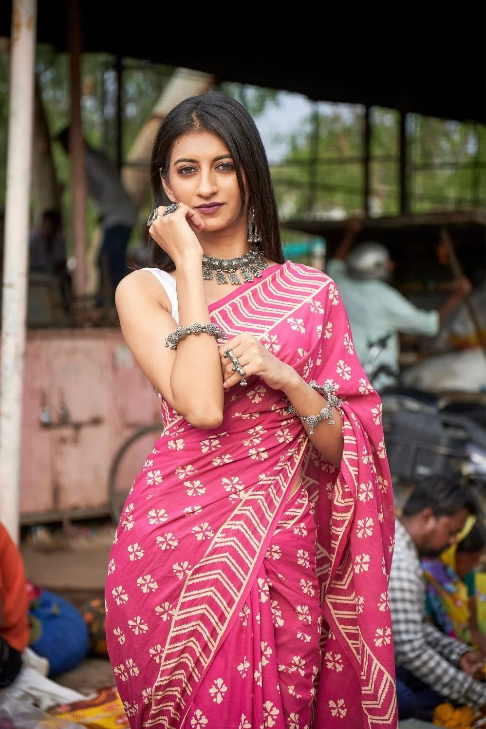 Pink mulmul cotton saree with beautiful handcrafted prints.