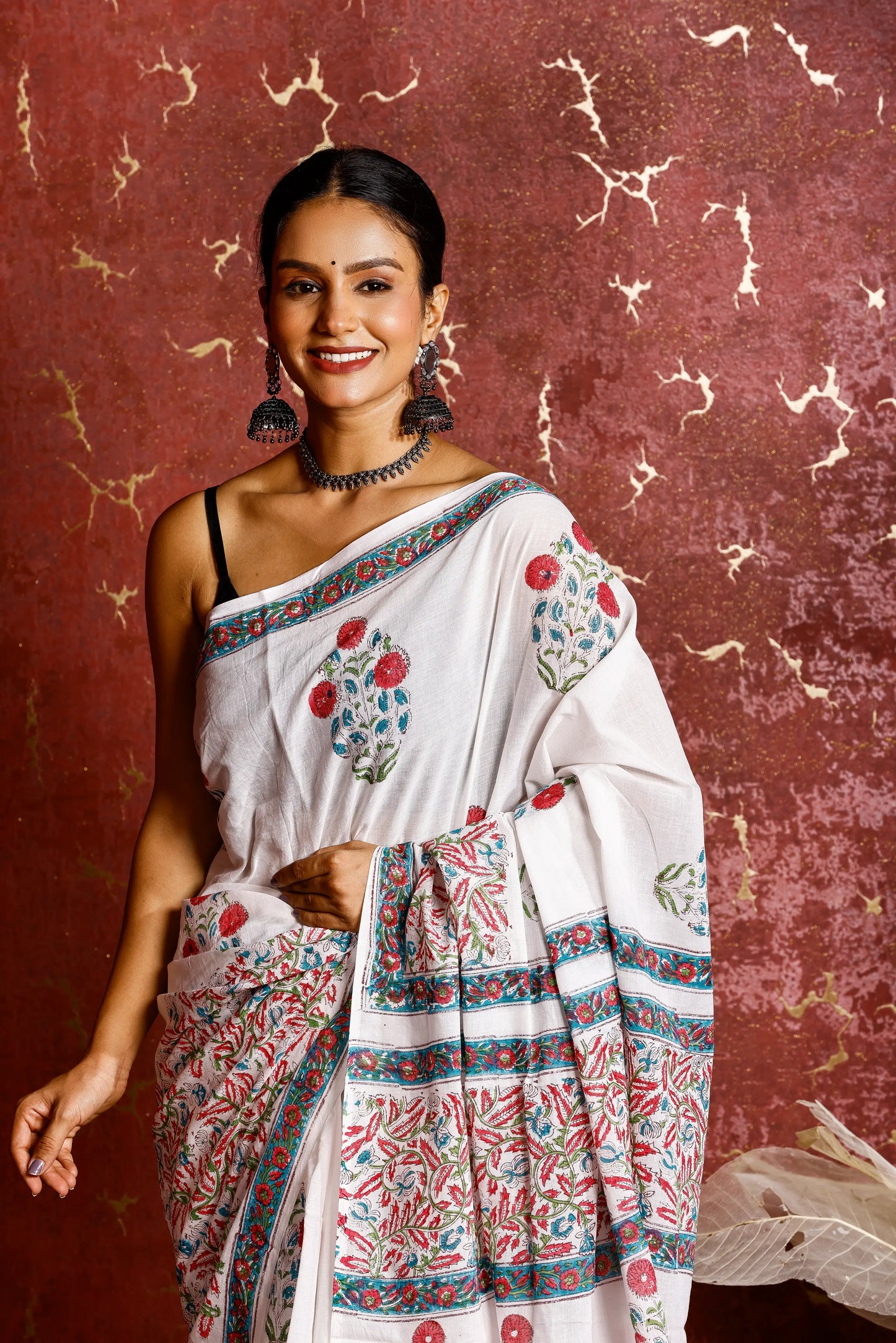 Pure Mulmul Cotton Saree | Kora Phool