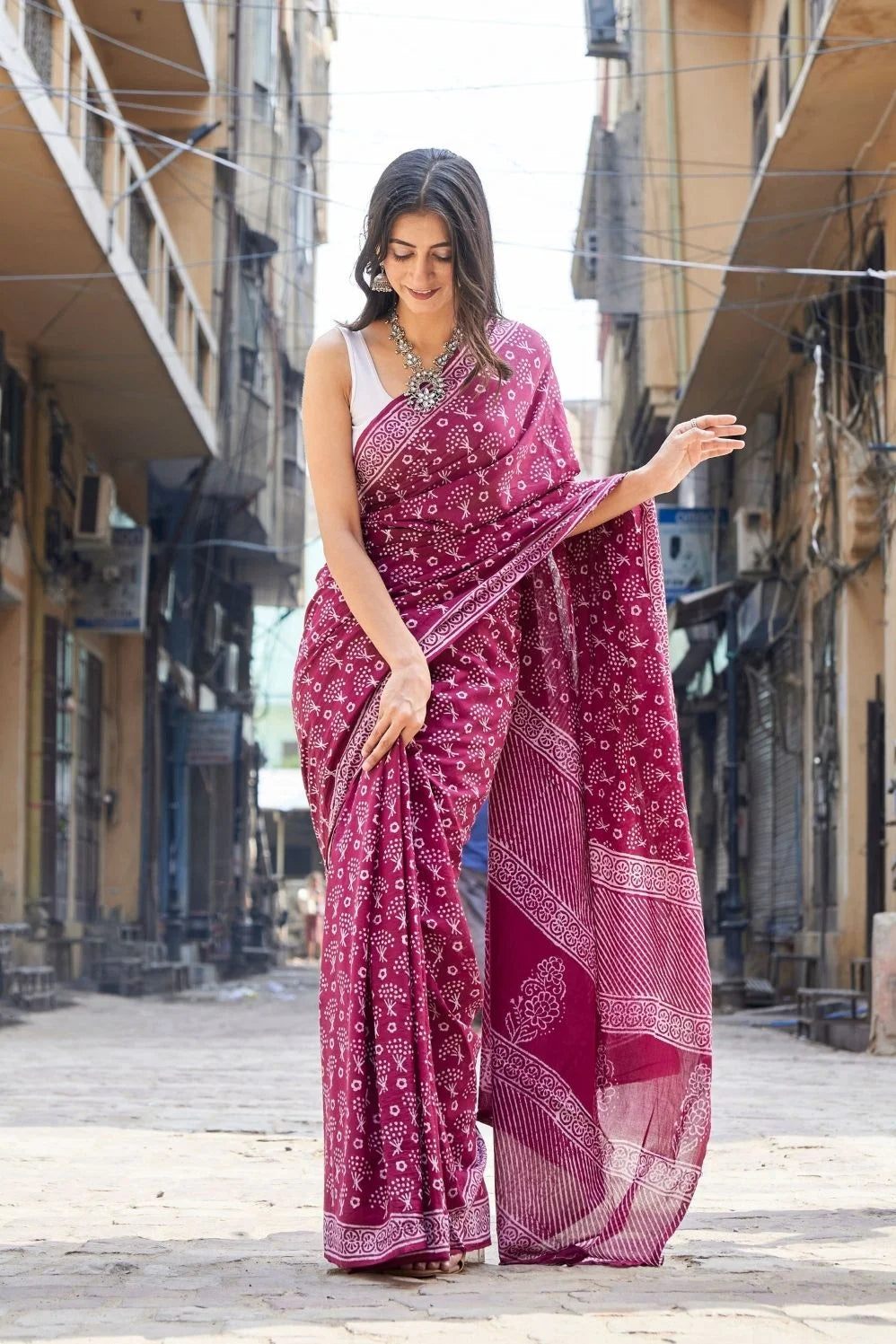 Purple mulmul cotton saree with traditional Indian block prints, handcrafted on soft mulmul cotton