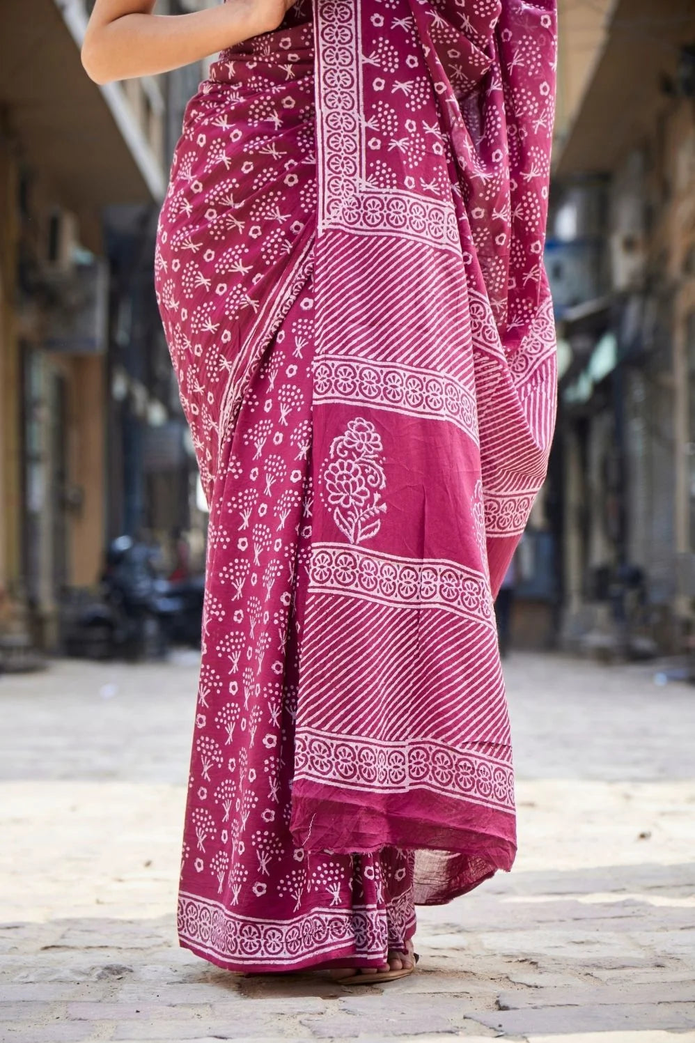 Purple mulmul cotton saree with traditional Indian block prints, handcrafted on soft mulmul cotton
