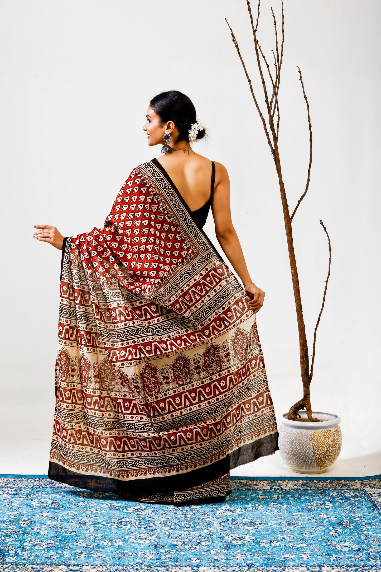 Red Mulmul cotton saree