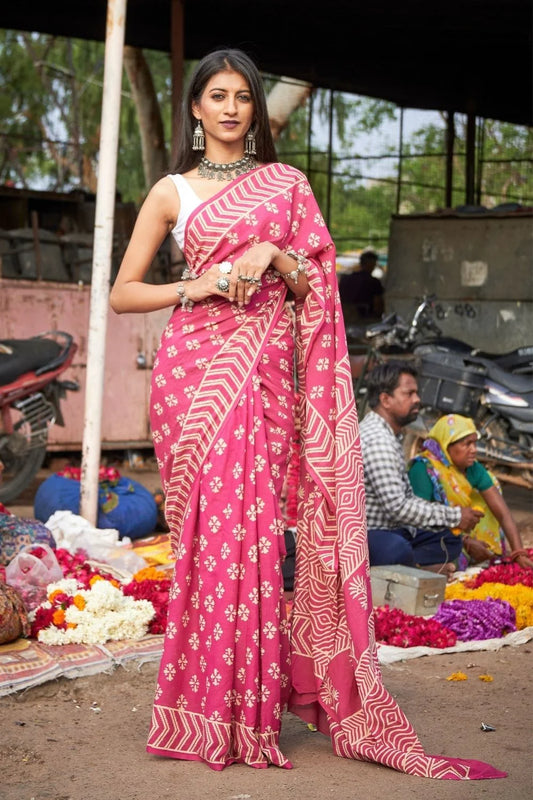 Pink mulmul cotton saree with beautiful handcrafted prints.